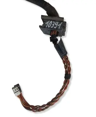 BMW 1 E81 E87 Fuel injector wires 779682801