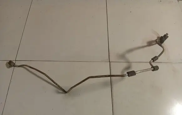 Skoda Octavia Mk2 (1Z) Air conditioning (A/C) pipe/hose 1K0820741