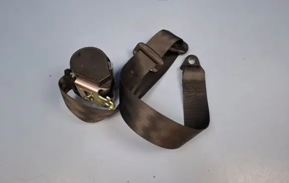 Renault Kangoo II Front seatbelt 8200448760