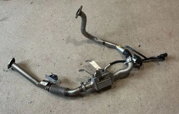 Audi A8 S8 D5 EGR valve cooler 4N0253343BYO 059131477E 059906051J