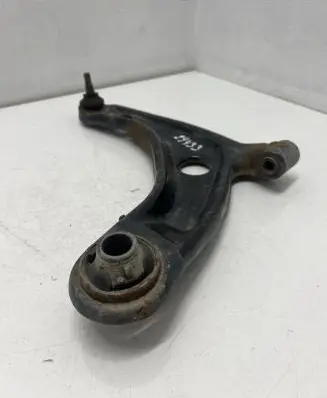 Toyota Verso-S Front lower control arm/wishbone