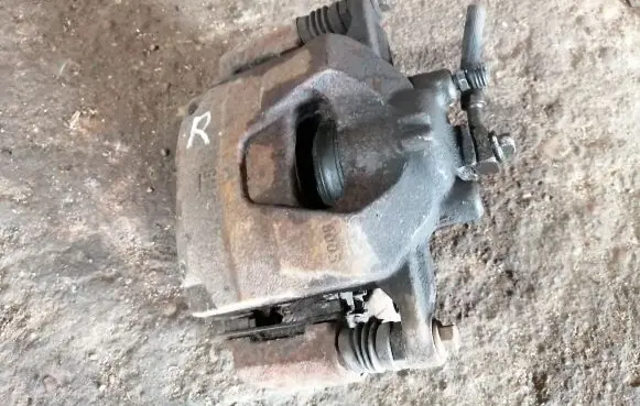 Chevrolet Orlando Front brake caliper