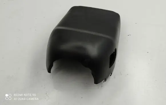 Steering wheel column trim