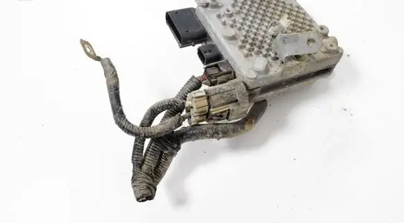 Subaru Forester SH Engine control unit/module E271058004 Q1T41074M