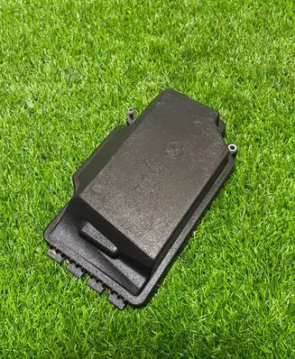 Mercedes-Benz GLE W167 Fuse box cover a1675404601
