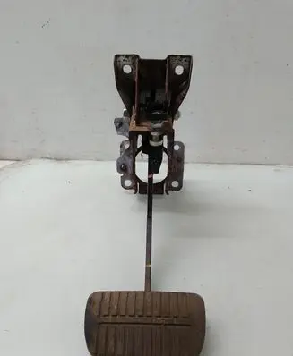 Subaru Forester SG Brake pedal 610246H