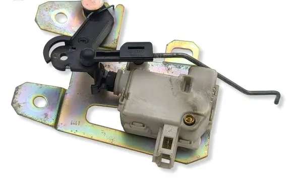 Volkswagen Bora Central locking motor 1J9827425D