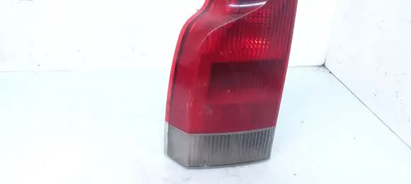 Volvo V70 Rear/tail lights 9154497