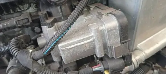 Jeep Renegade Throttle valve 44GTE3F5