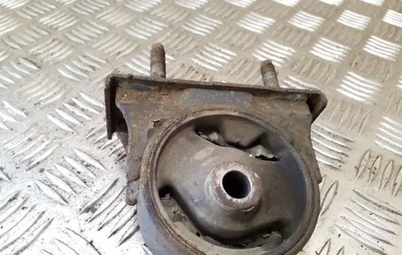 Toyota RAV 4 (XA20) Engine mount bracket 1237128020