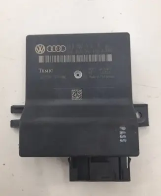 Audi A6 S6 C6 4F Gateway control module 4L0907468B 4L0910468A