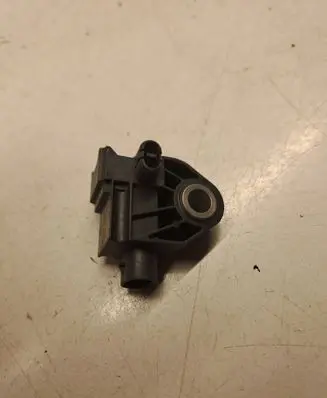 BMW 5 G30 G31 G38 Airbag deployment crash/impact sensor 9341546 913350