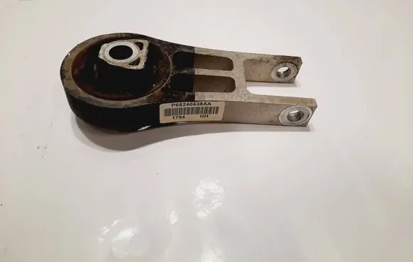 Chrysler 200 Gearbox mounting bracket 