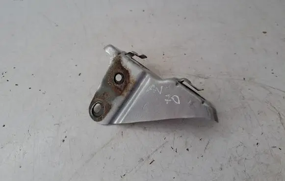 Toyota Avensis T250 Headlight/headlamp mounting bracket 5208205010