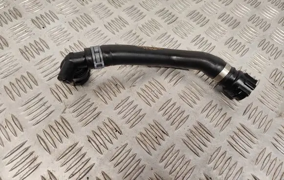 Volkswagen PASSAT B8 Engine coolant pipe/hose 3Q0122157K