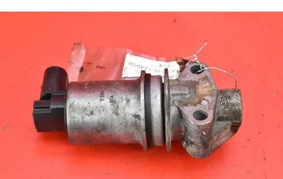 Skoda Octavia Mk1 (1U) EGR valve 06A131501F