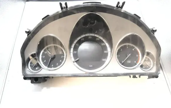 Mercedes-Benz E W212 Speedometer (instrument cluster) A2129002010 A2C53427637 A2049024102