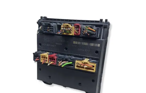 Skoda Fabia Mk1 (6Y) Comfort/convenience module 6Q1937049FKASACJ 6Q1937049F