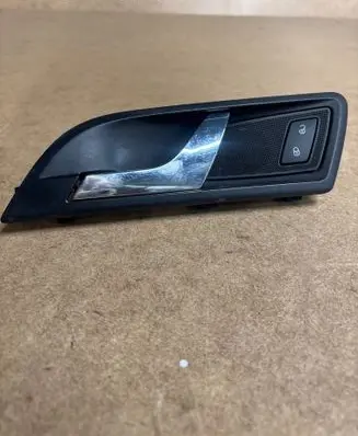 Skoda Superb B6 (3T) Front door interior handle 3T0837247 13196810