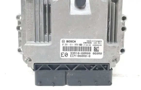 Suzuki SX4 S-Cross Engine control unit/module ECU 0261S11956