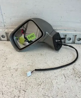 Toyota Corolla Verso E121 Front door electric wing mirror E11015857 SKH7558 E11025857