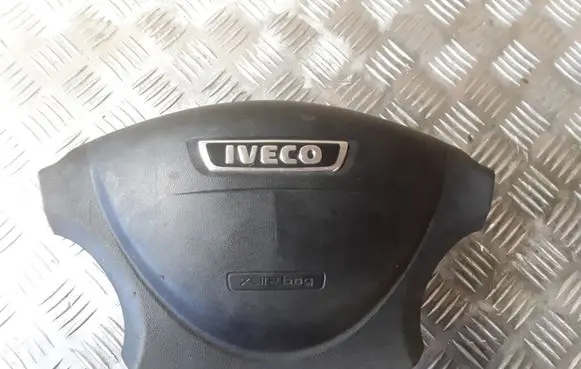 Iveco Daily 35.8 - 9 Steering wheel airbag 05801421902 34139623A 30370973E