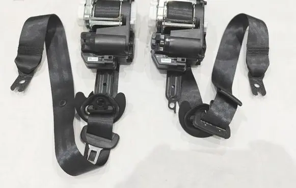 Volkswagen Golf VIII Front seatbelt 5H1857706A 44169079