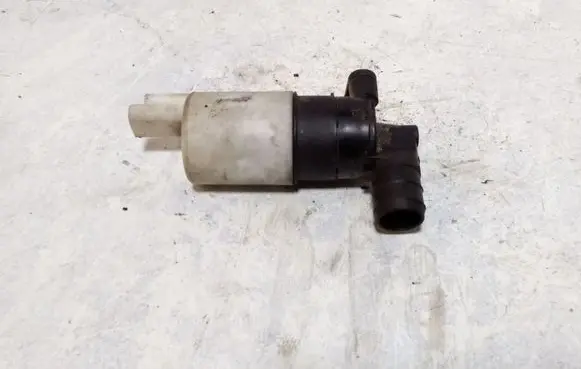 Opel Vivaro Windscreen/windshield washer pump 8200067015 8200295685 9641553880