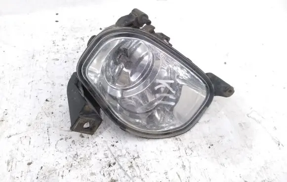 Toyota Avensis T250 Front fog light