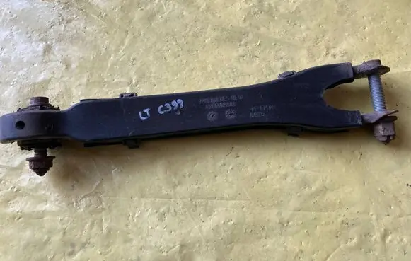 Mercedes-Benz C AMG W204 Rear upper control arm/wishbone A2043521288