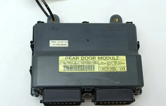 Jaguar XJ X308 Door control unit/module LNC2120BC F8FF13C790AC B112717