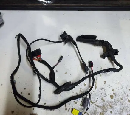 Audi A5 8T 8F Front door wiring loom 8T0971030AF