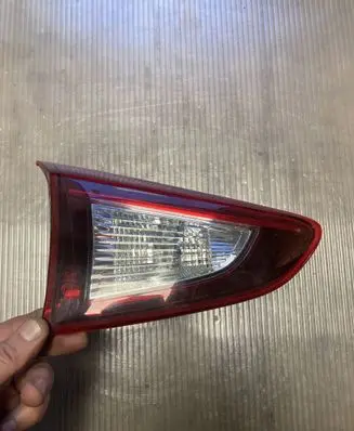 Mazda 2 Tailgate rear/tail lights 13218368
