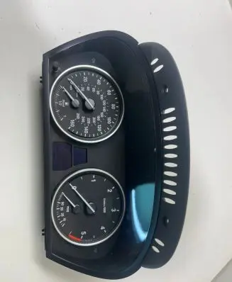 Speedometer (instrument cluster)