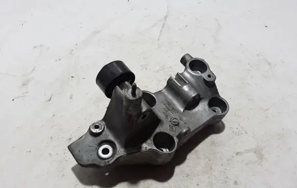 Renault Master III Generator/alternator bracket 117102273R