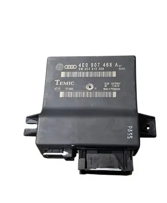 Audi A8 S8 D3 4E Gateway control module 4E0907468A