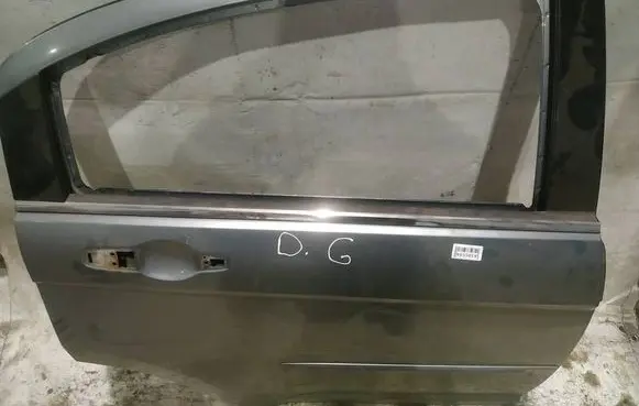 Chrysler Sebring (JS) Rear door PILKOS