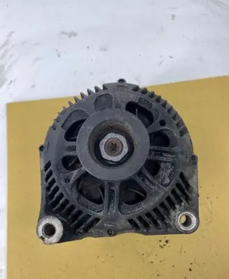 BMW 5 E39 Generator/alternator C542264R 20140318 A14V129