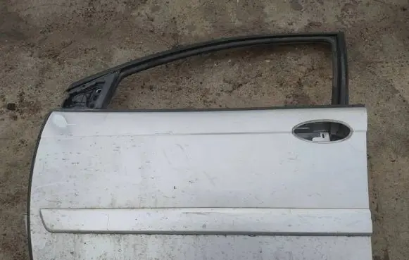 Citroen C5 Front door PILKOS