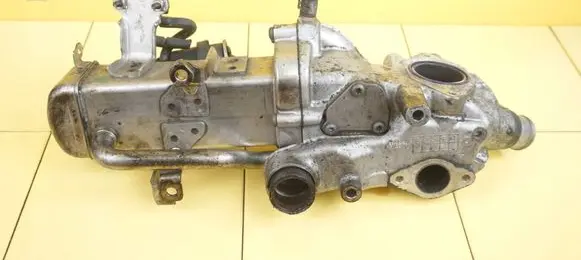 Opel Zafira C EGR valve cooler 29SP45