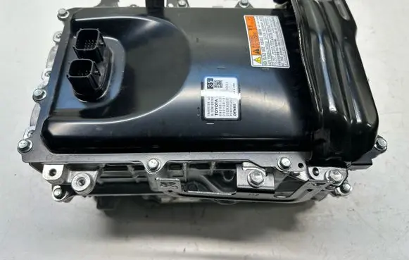 Toyota Yaris XP210 Voltage converter inverter G920052350