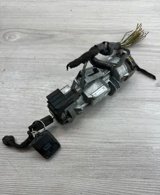 Ford Focus Ignition lock 3M513F880AC