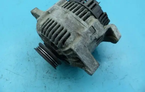 Renault Megane I Generator/alternator IMPRK1090441