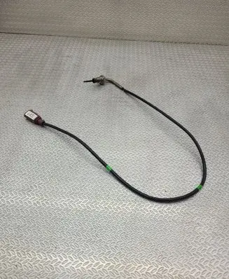 Volkswagen Tiguan Exhaust gas temperature sensor 04L906088JJ