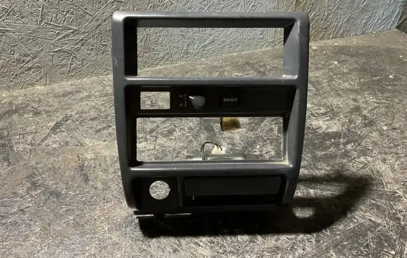 Subaru Forester SF Car ashtray 