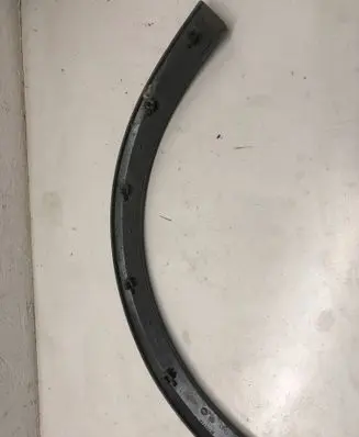 Opel Corsa C Front arch trim 09114740