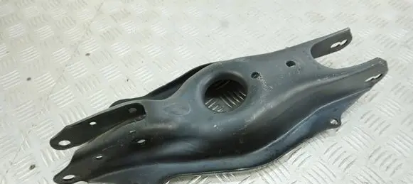 Mercedes-Benz C W205 Rear control arm A2053522000