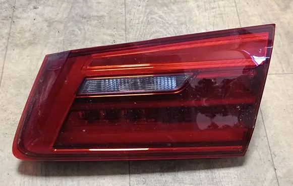 BMW 5 G30 G31 Tailgate rear/tail lights 630342
