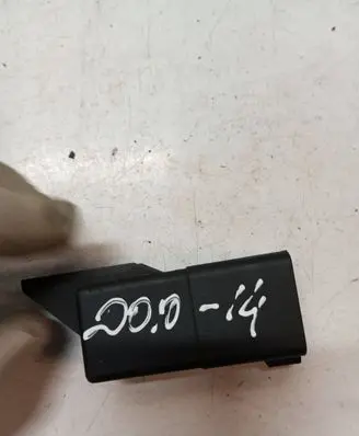 Volvo XC60 Glow plug pre-heat relay 30785663