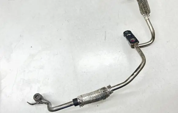 Land Rover Range Rover Evoque L538 Oil cooling pipe BG9Q8K533BB